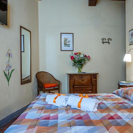 Bed and Breakfast Antica Casa Dei Rassicurati Montecarlo Zewnętrze zdjęcie