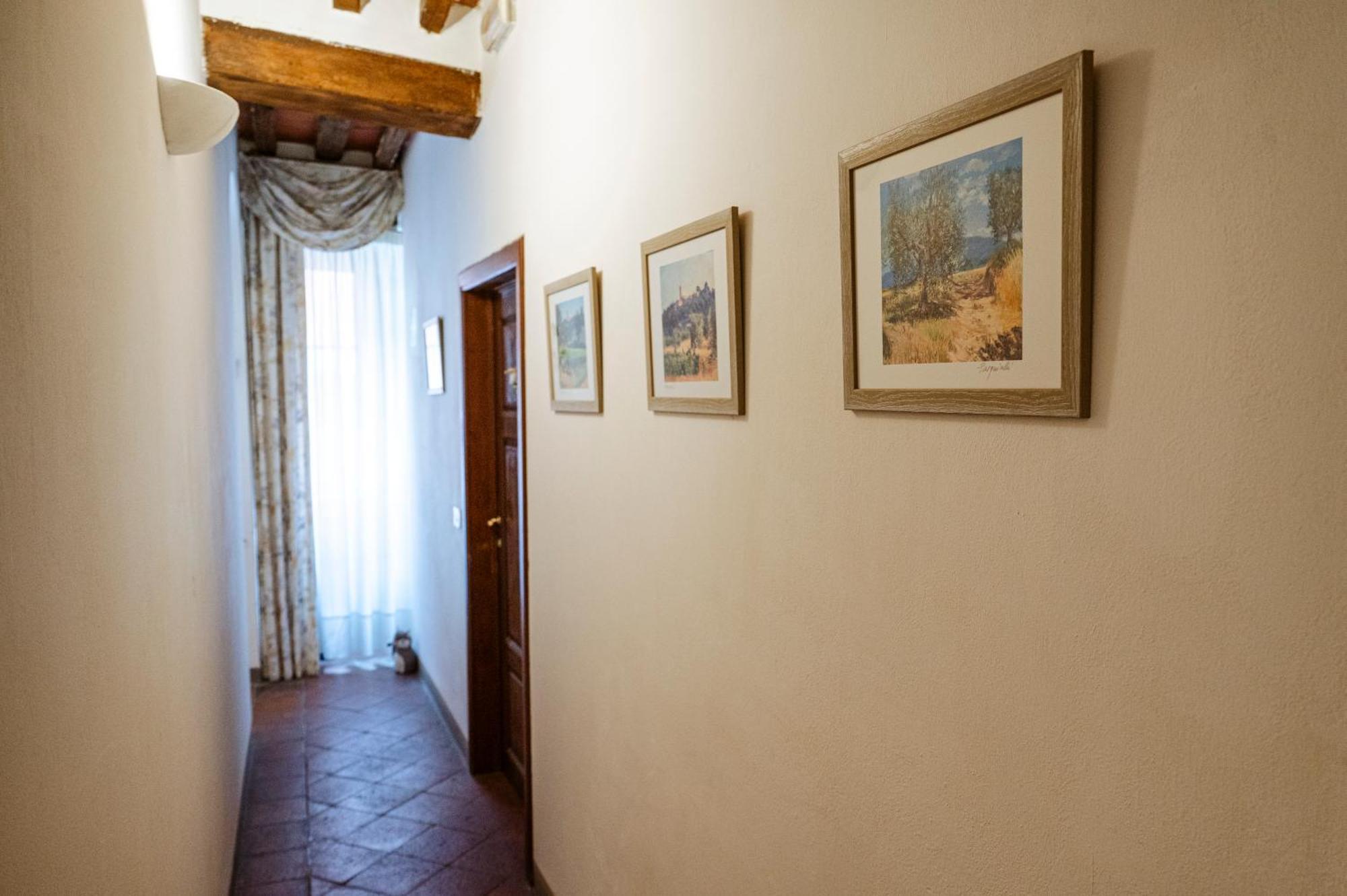Bed and Breakfast Antica Casa Dei Rassicurati Montecarlo Zewnętrze zdjęcie